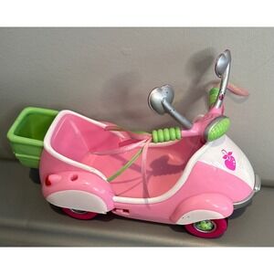 Hasbro My Little Pony 2004 Strawberry Swirl's Scootin Along Scooter Pull Back ML